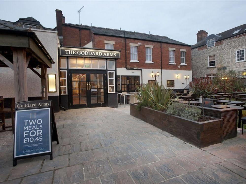 The Goddard Arms Hotel Swindon Exterior photo